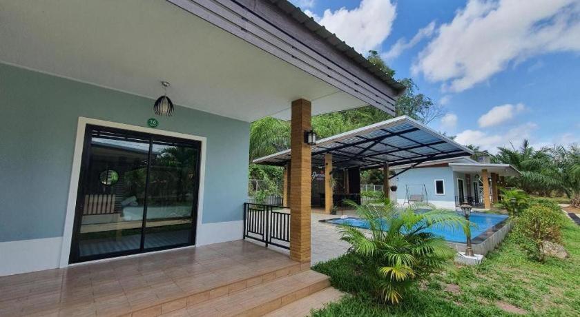 Phuphayot Resort Trang Exterior foto