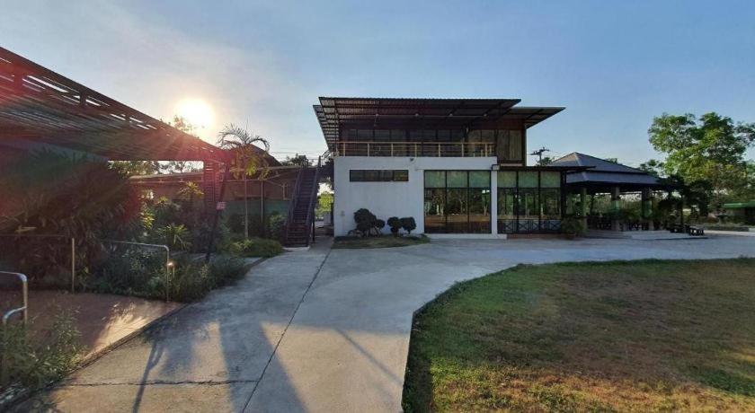 Phuphayot Resort Trang Exterior foto